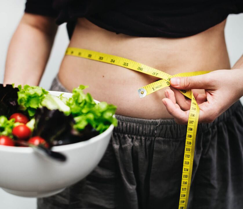 To lose weight, most of the diet should be vegetable dishes.